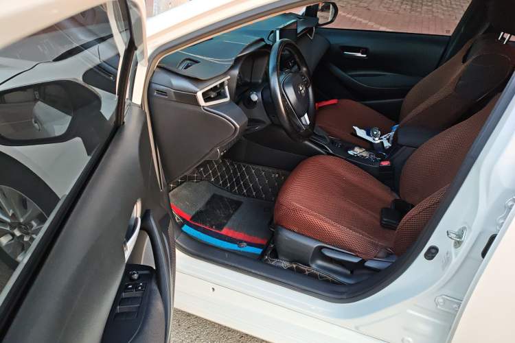 Used Toyota Corolla 2019 1.2T S-CVT GL Pioneer Edition Driver Seat