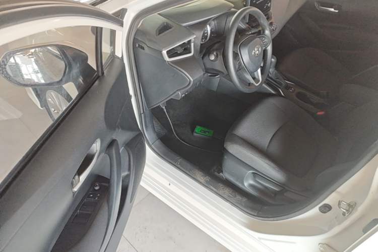 Used Toyota Corolla 2019 1.2T S-CVT GL Pioneer Edition Driver Seat