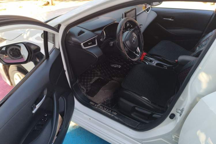 Used Toyota Corolla 2019 1.2T S-CVT GL-i Elite Edition Driver Seat