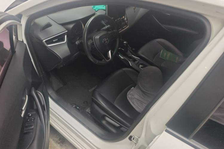 Used Toyota Corolla 2019 1.2T S-CVT GL-i Luxury Edition Driver Seat