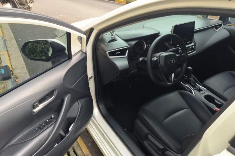 Used Toyota Corolla 2019 1.2T S-CVT GL-i Elite Edition Driver Seat
