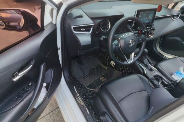 Used Toyota Corolla 2019 1.2T S-CVT GL-i Elite Edition Driver Seat