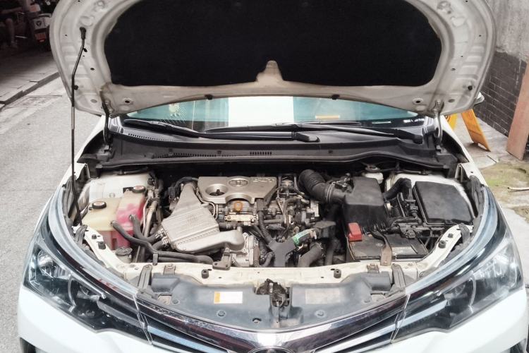 Used Toyota Corolla 2019 1.2T S-CVT GL-i Elite Edition Engine Bay