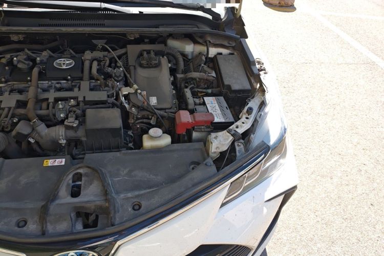 Used Toyota Corolla 2019 Dual-Engine 1.8L E-CVT GL-i Elite Edition Engine Bay Left