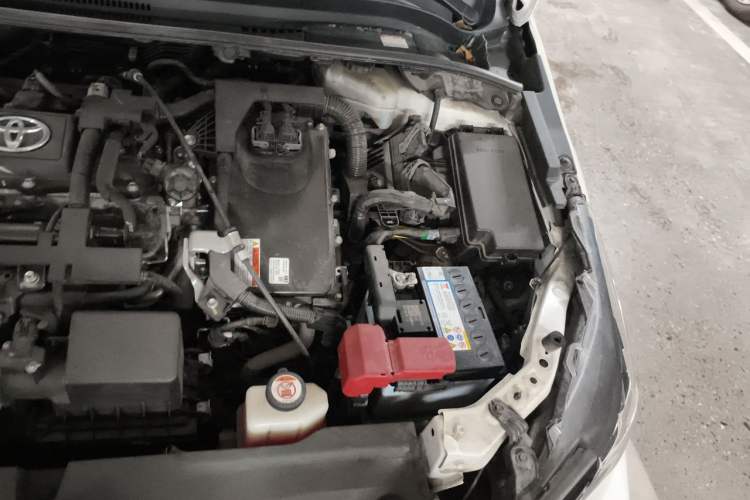Used Toyota Corolla 2019 Dual-Engine 1.8L E-CVT GL-i Elite Edition Engine Bay Left