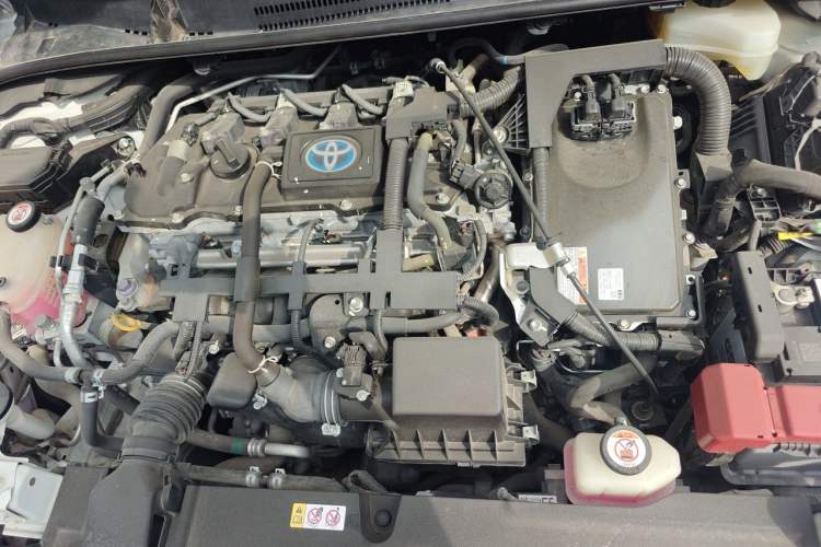 Used Toyota Corolla 2019 Dual-Engine 1.8L E-CVT GL-i Elite Edition Engine Bay Left