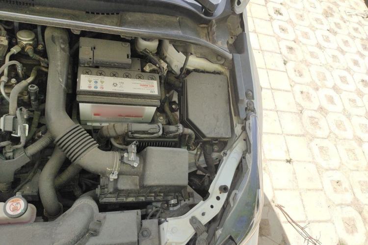 Used Toyota Corolla 2019 Dual-Engine 1.8L E-CVT GL-i Pioneer Edition Engine Bay Left
