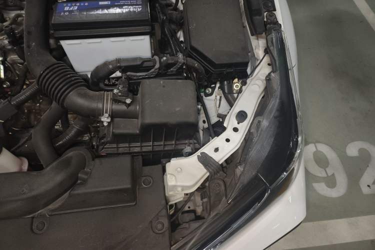 Used Toyota Corolla 2019 1.2T S-CVT GL-i Elite Edition Engine Bay Left