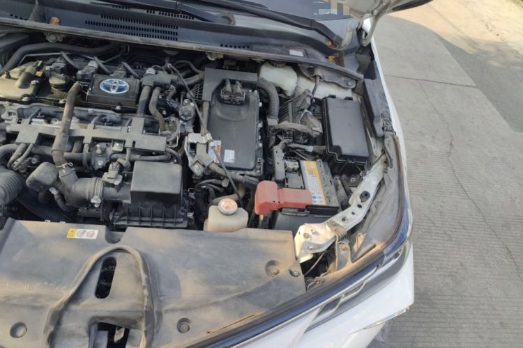 Used Toyota Corolla 2019 Dual-Engine 1.8L E-CVT GL-i Elite Edition Engine Bay Left