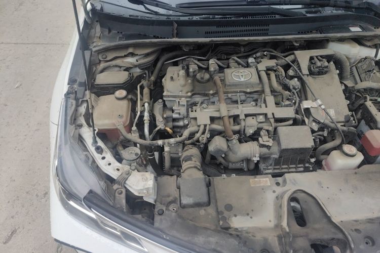 Used Toyota Corolla 2019 Dual-Engine 1.8L E-CVT GL-i Elite Edition Engine Bay Right