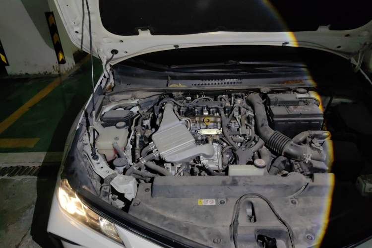 Used Toyota Corolla 2019 1.2T S-CVT GL-i Elite Edition Engine Bay Right