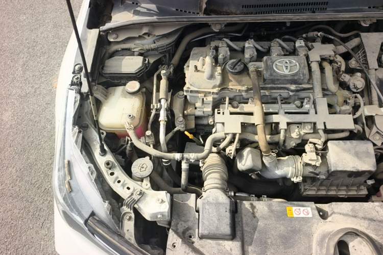 Used Toyota Corolla 2019 Dual-Engine 1.8L E-CVT GL-i Elite Edition Engine Bay Right