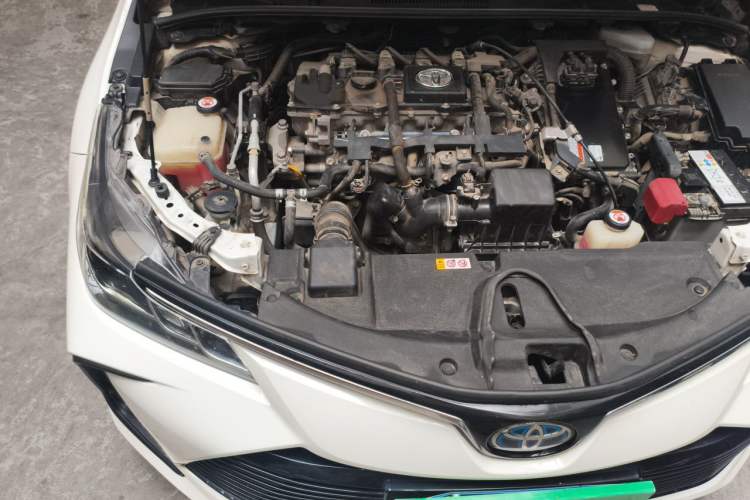 Used Toyota Corolla 2019 Dual-Engine 1.8L E-CVT GL-i Elite Edition Engine Bay Right