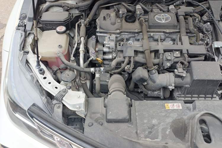 Used Toyota Corolla 2019 Dual-Engine 1.8L E-CVT GL-i Elite Edition Engine Bay Right