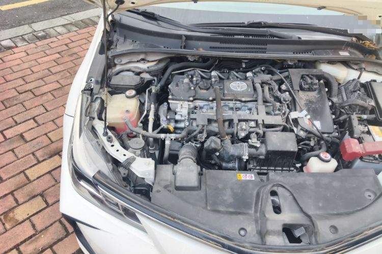 Used Toyota Corolla 2019 Dual-Engine 1.8L E-CVT GL-i Elite Edition Engine Bay Right