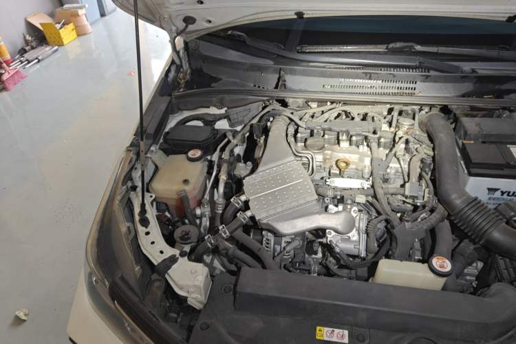 Used Toyota Corolla 2019 1.2T S-CVT GL-i Elite Edition Engine Bay Right