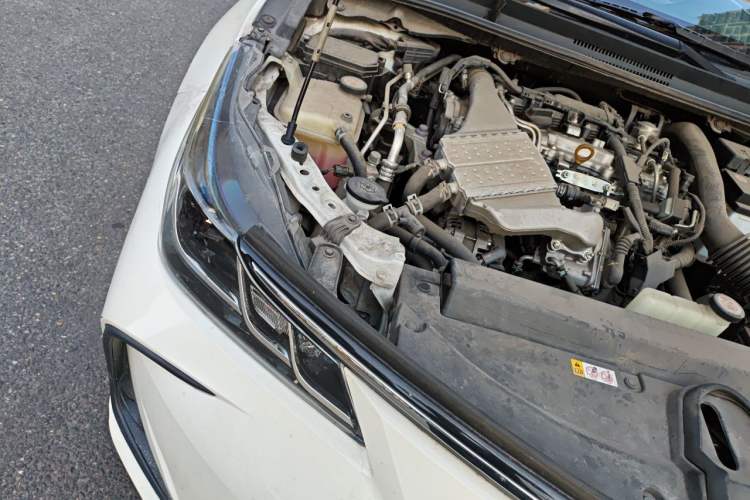 Used Toyota Corolla 2019 1.2T S-CVT GL-i Elite Edition Engine Bay Right