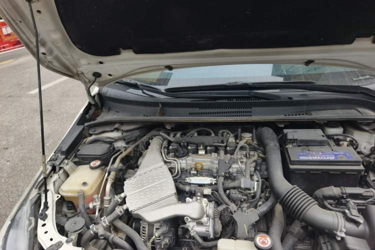Used Toyota Corolla 2019 1.2T S-CVT GL-i Elite Edition Engine Bay Right