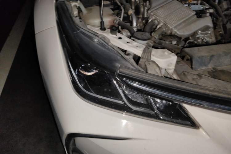Used Toyota Corolla 2019 1.2T S-CVT GL-i Elite Edition Engine Bay Right