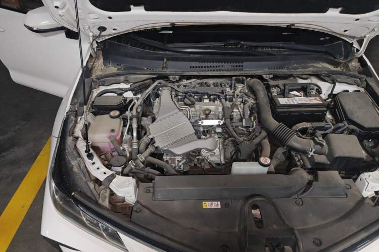 Used Toyota Corolla 2019 1.2T S-CVT GL-i Elite Edition Engine Bay Right
