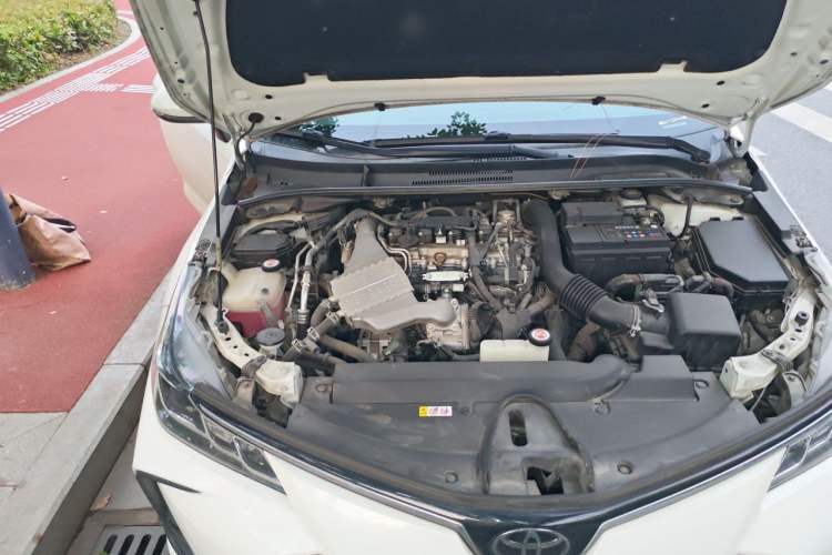 Used Toyota Corolla 2019 1.2T S-CVT GL-i Elite Edition Engine Bay Right