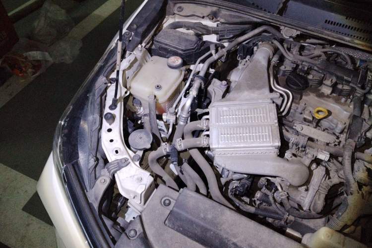 Used Toyota Corolla 2019 1.2T S-CVT GL Pioneer Edition Engine Bay Right