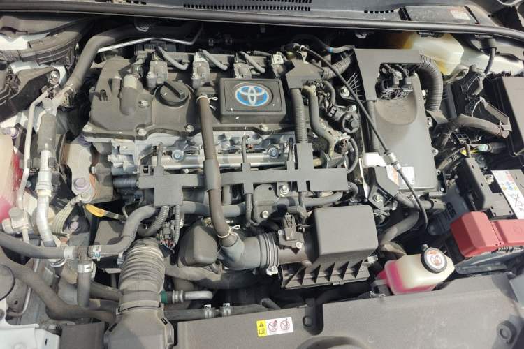 Used Toyota Corolla 2019 Dual-Engine 1.8L E-CVT GL-i Elite Edition Engine Bay Right