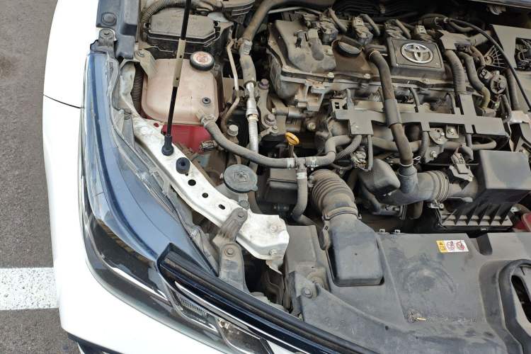 Used Toyota Corolla 2019 Dual-Engine 1.8L E-CVT GL-i Pioneer Edition Engine Bay Right