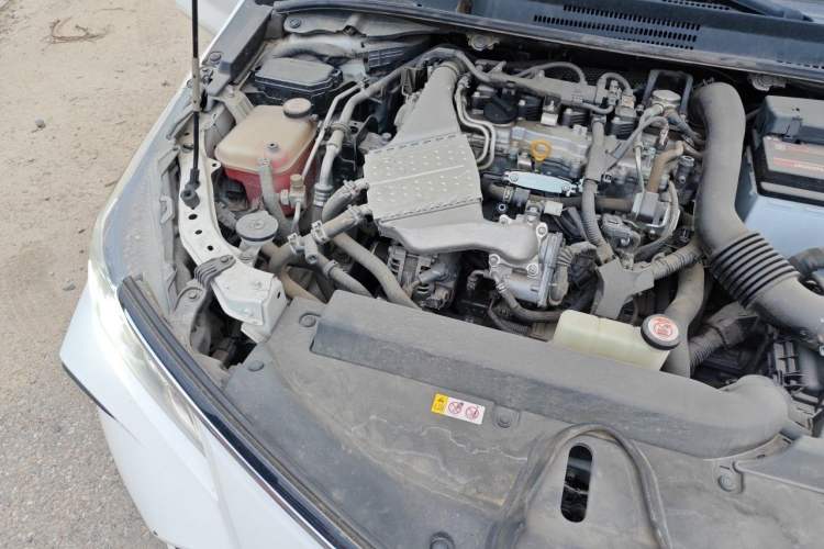 Used Toyota Corolla 2019 1.2T S-CVT GL-i Elite Edition Engine Bay Right