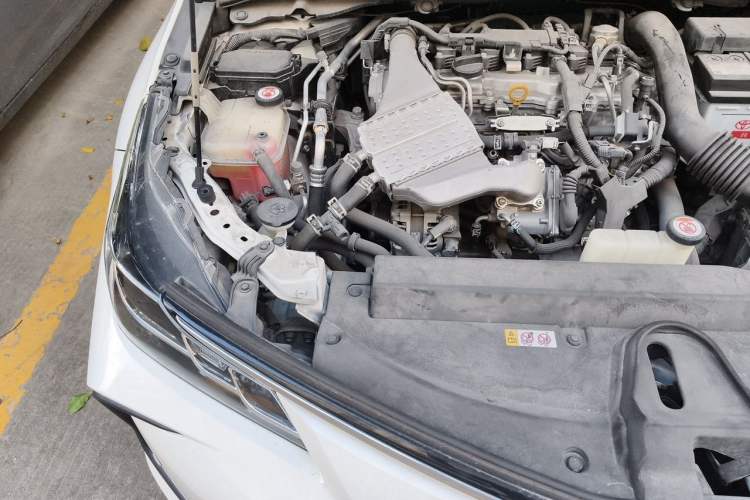 Used Toyota Corolla 2019 1.2T S-CVT GL-i Elite Edition Engine Bay Right