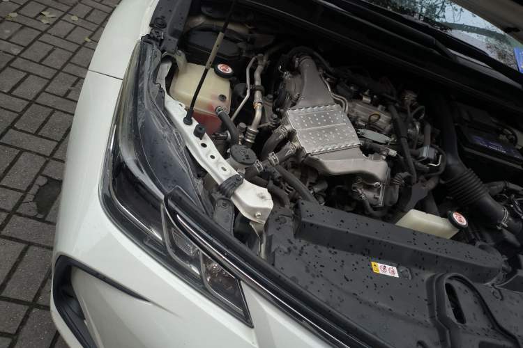 Used Toyota Corolla 2019 1.2T S-CVT GL-i Elite Edition Engine Bay Right