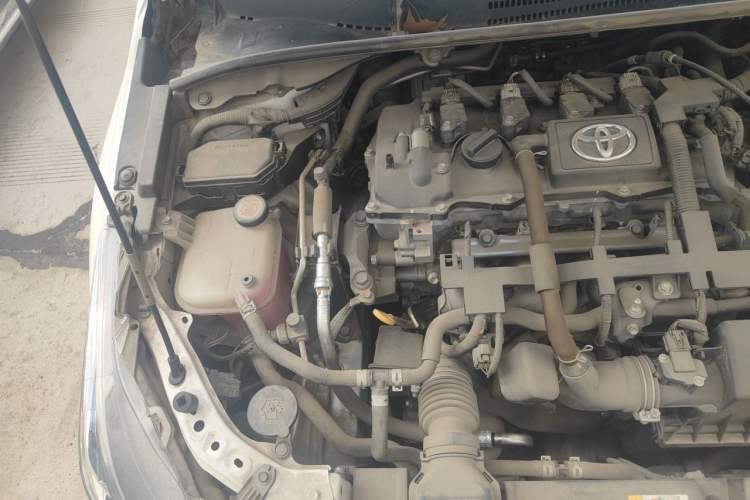 Used Toyota Corolla 2019 Dual-Engine 1.8L E-CVT GL-i Elite Edition Engine Bay Right