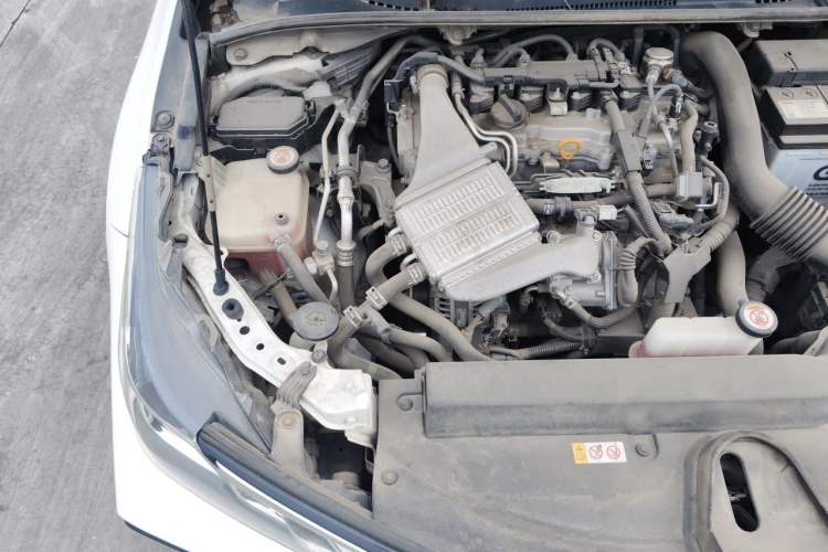 Used Toyota Corolla 2019 1.2T S-CVT GL-i Elite Edition Engine Bay Right