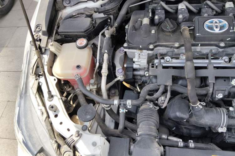 Used Toyota Corolla 2019 Dual-Engine 1.8L E-CVT GL-i Pioneer Edition Engine Bay Right