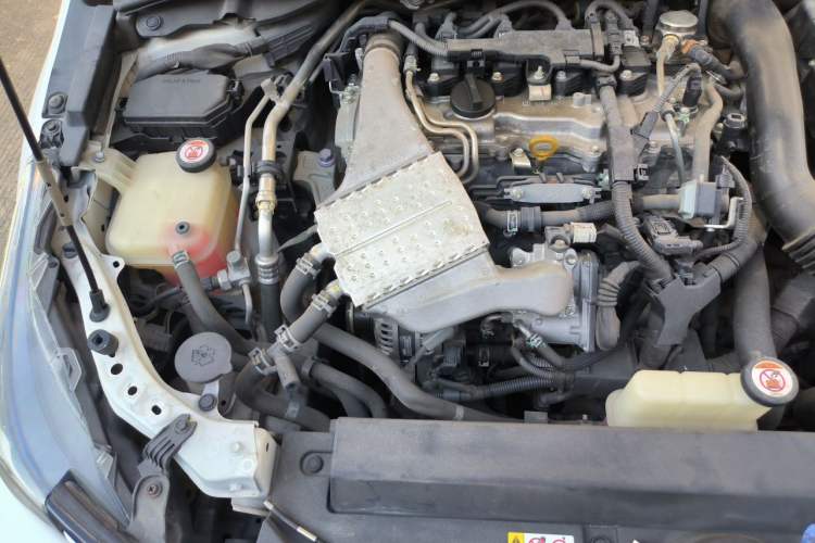 Used Toyota Corolla 2019 1.2T S-CVT GL Pioneer Edition Engine Bay Right