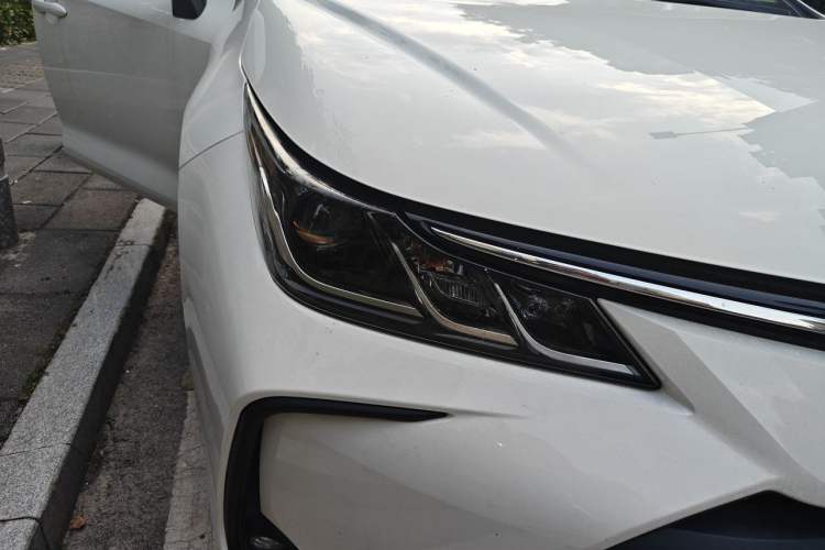 Used Toyota Corolla 2019 1.2T S-CVT GL Pioneer Edition Exterior 6