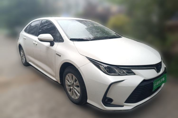 Used Toyota Corolla 2019 Dual-Engine 1.8L E-CVT GL-i Pioneer Edition Front Right 45 Deg