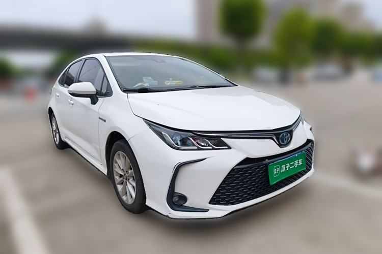 Used Toyota Corolla 2019 Dual-Engine 1.8L E-CVT GL-i Elite Edition Front Right 45 Deg