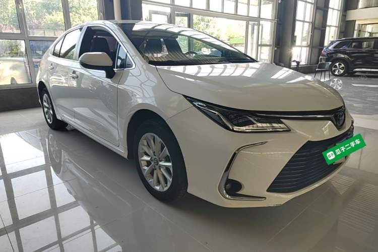 Used Toyota Corolla 2019 1.2T S-CVT GLX-i Flagship Edition Front Right 45 Deg