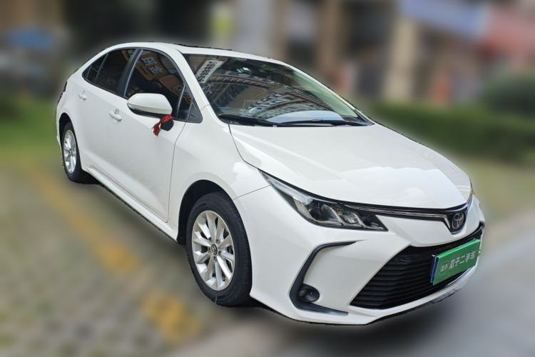 Used Toyota Corolla 2019 1.2T S-CVT GL-i Luxury Edition Front Right 45 Deg