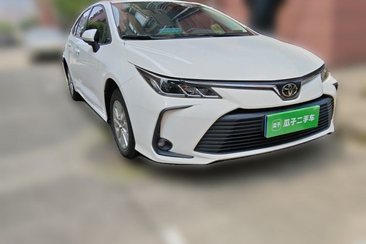Used Toyota Corolla 2019 1.2T S-CVT GL Pioneer Edition Front Right 45 Deg