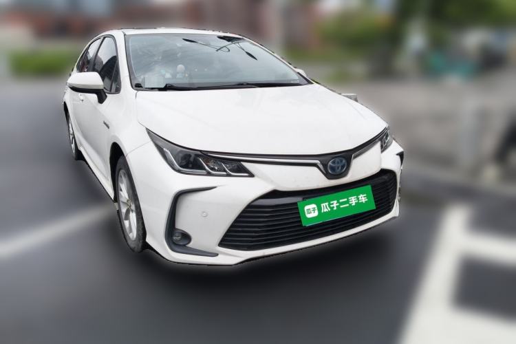 Used Toyota Corolla 2019 Dual-Engine 1.8L E-CVT GL-i Elite Edition Front Right 45 Deg