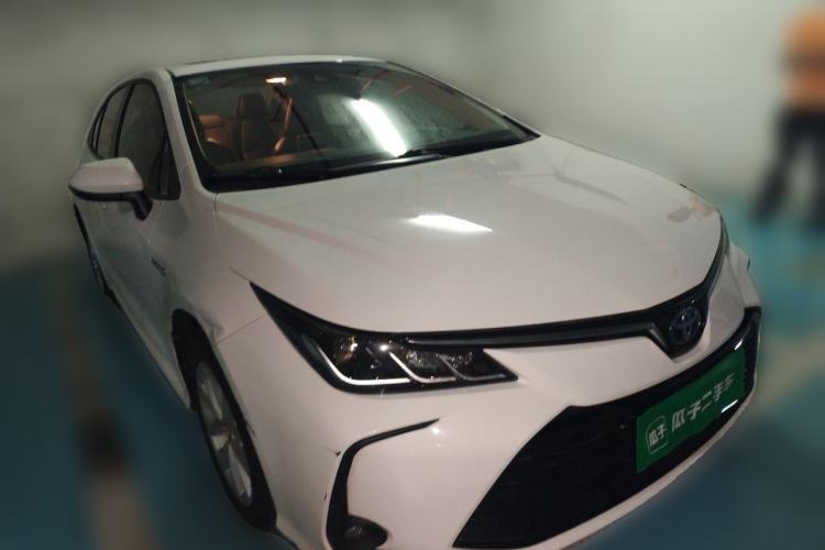 Used Toyota Corolla 2019 Dual-Engine 1.8L E-CVT GL-i Elite Edition Front Right 45 Deg