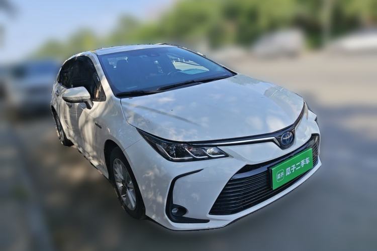 Used Toyota Corolla 2019 Dual-Engine 1.8L E-CVT GL-i Elite Edition Front Right 45 Deg