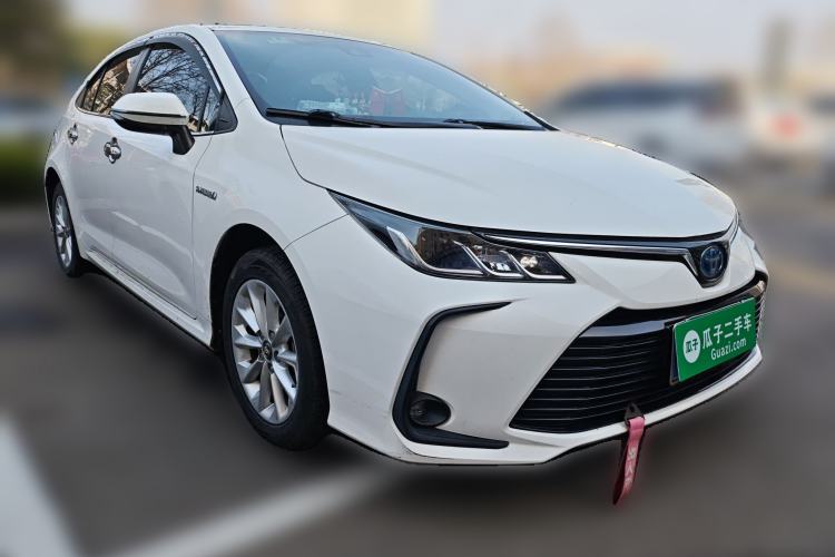 Used Toyota Corolla 2019 Dual-Engine 1.8L E-CVT GL-i Pioneer Edition Front Right 45 Deg