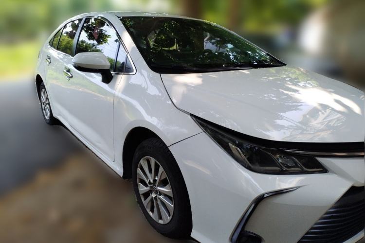 Used Toyota Corolla 2019 1.2T S-CVT GL Pioneer Edition Front Right 45 Deg