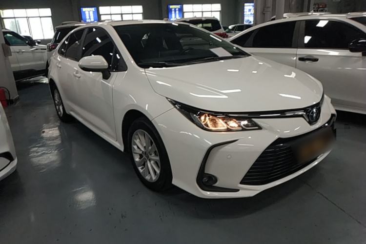 Used Toyota Corolla 2019 1.2T S-CVT GL-i Luxury Edition Front Right 45 Deg