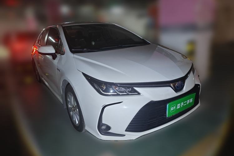 Used Toyota Corolla 2019 Dual-Engine 1.8L E-CVT GL-i Elite Edition Front Right 45 Deg