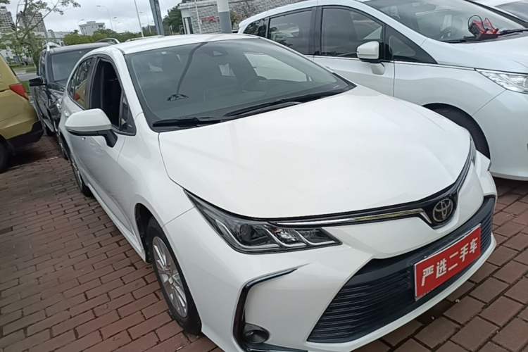 Used Toyota Corolla 2019 1.2T S-CVT GL Pioneer Edition Front Right 45 Deg