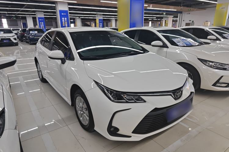 Used Toyota Corolla 2019 1.2T S-CVT GL Pioneer Edition Front Right 45 Deg